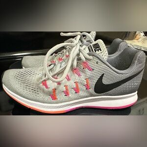 Nike pegasus 33 shoe women 8